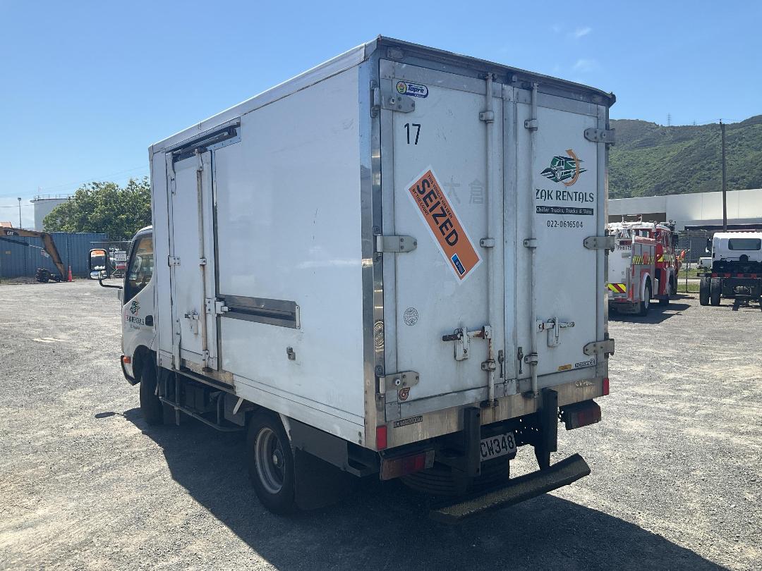 Photo '9' of Toyota Toyoace Chiller