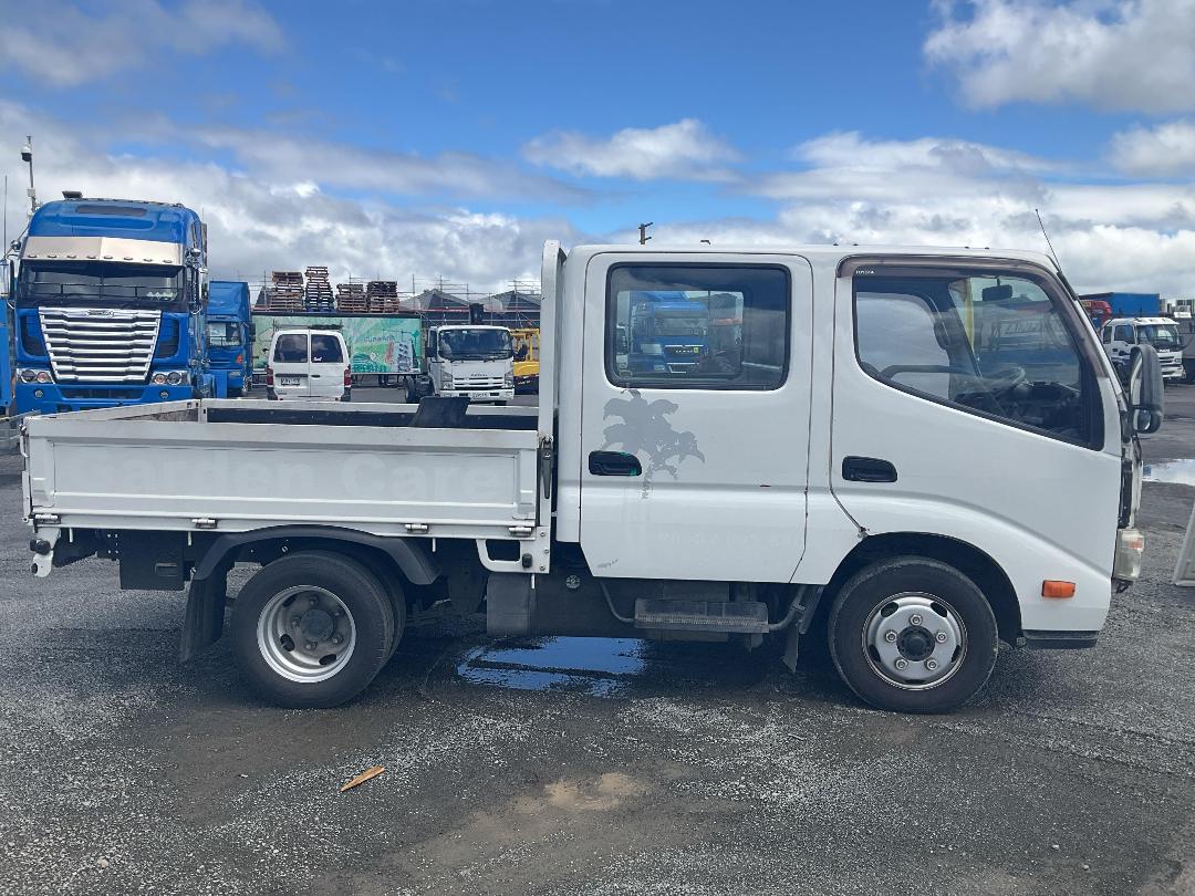 Photo '4' of Toyota Toyoace Flat Deck