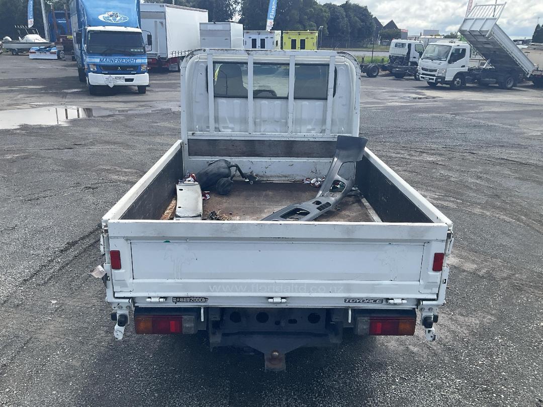Photo '6' of Toyota Toyoace Flat Deck