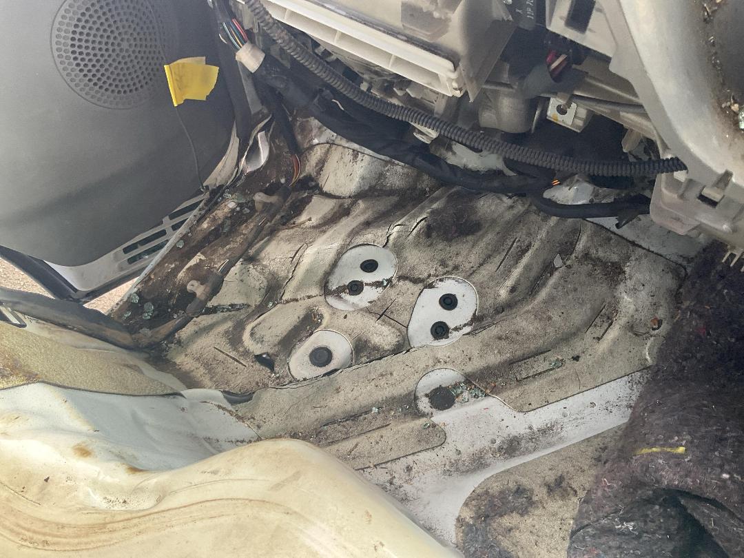 Photo '38' of Toyota Toyoace Flat Deck