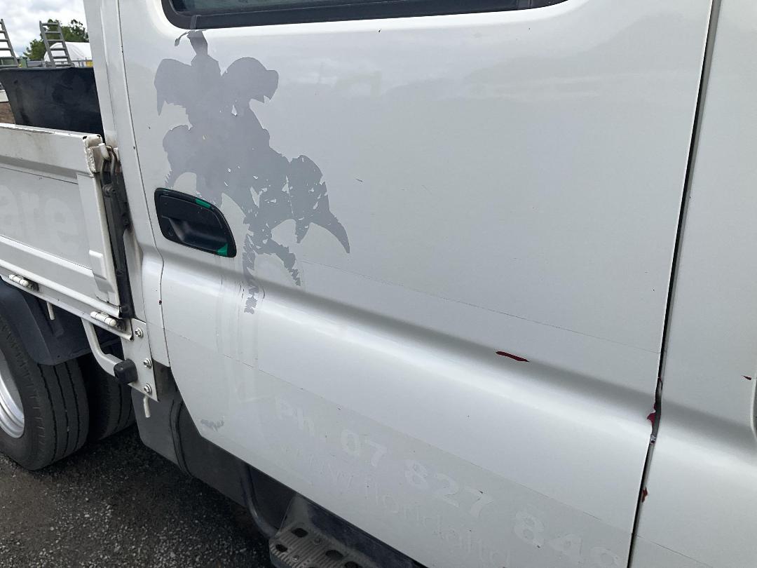 Photo '47' of Toyota Toyoace Flat Deck