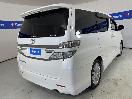 Thumbnail '7' of Toyota Vellfire