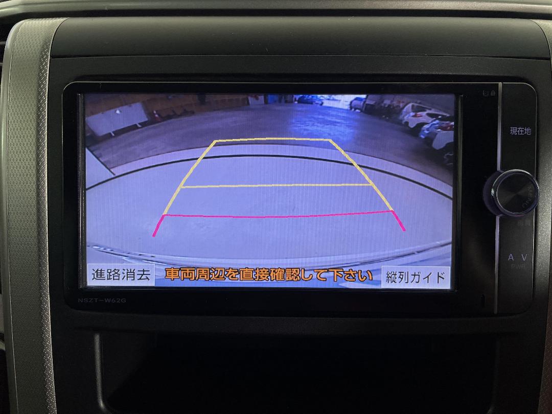 Photo '24' of Toyota Vellfire Photo '24' of Toyota Vellfire