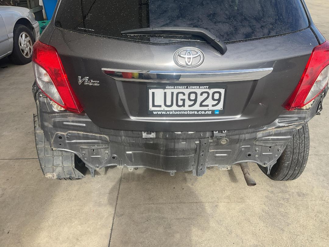 Photo '16' of Toyota Vitz