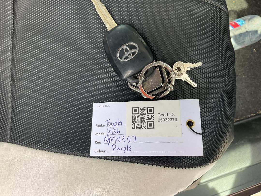 Photo '13' of Toyota Wish