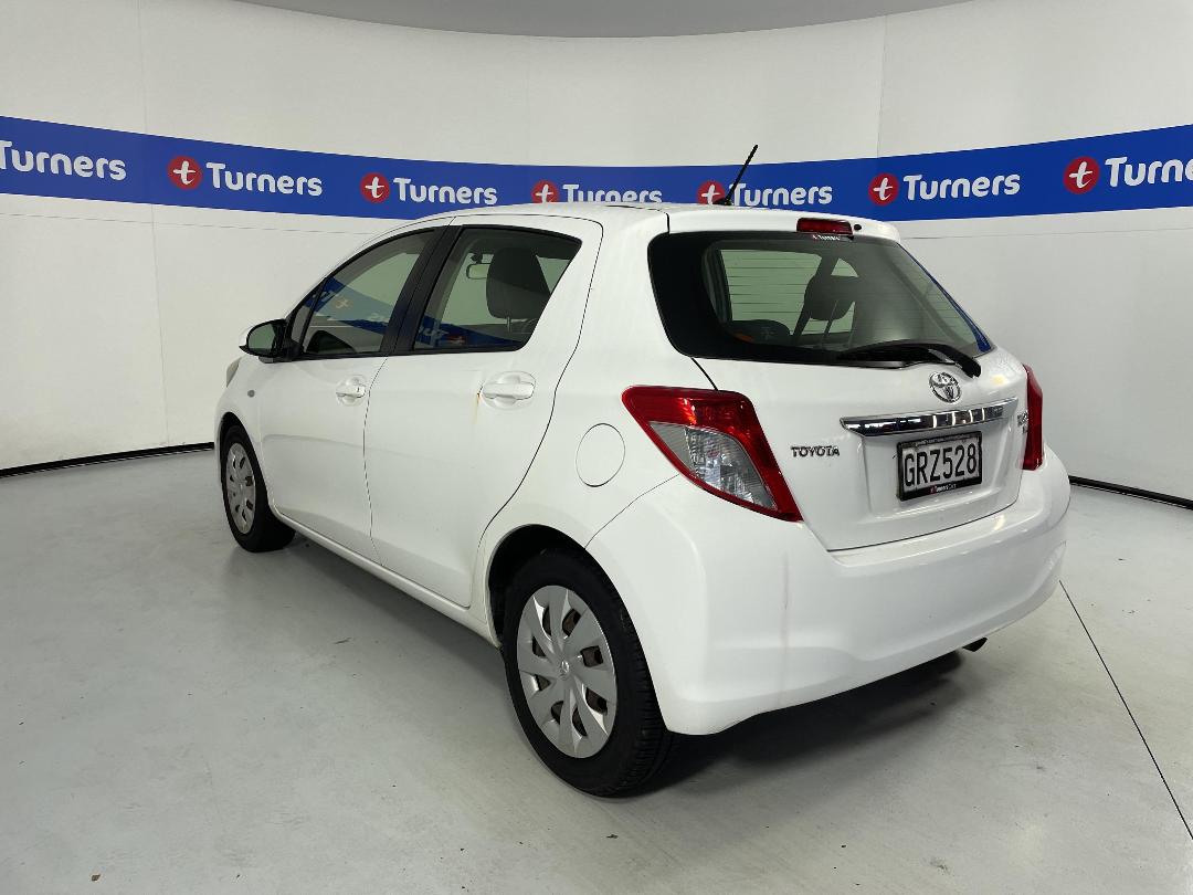 Photo '5' of Toyota Yaris