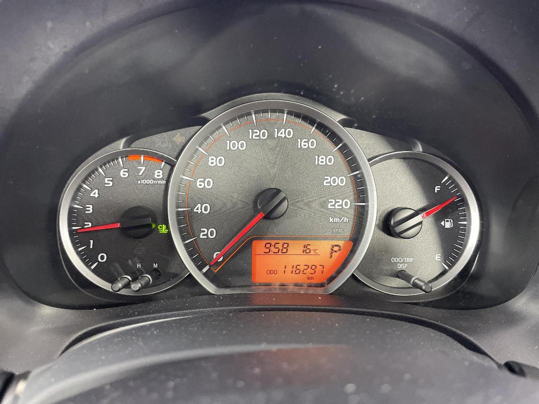 Photo '21' of Toyota Yaris