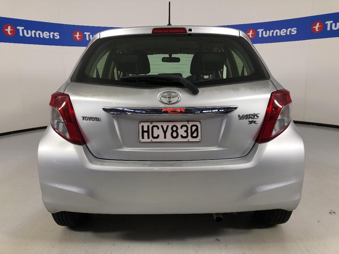 Photo '6' of Toyota Yaris Photo '6' of Toyota Yaris