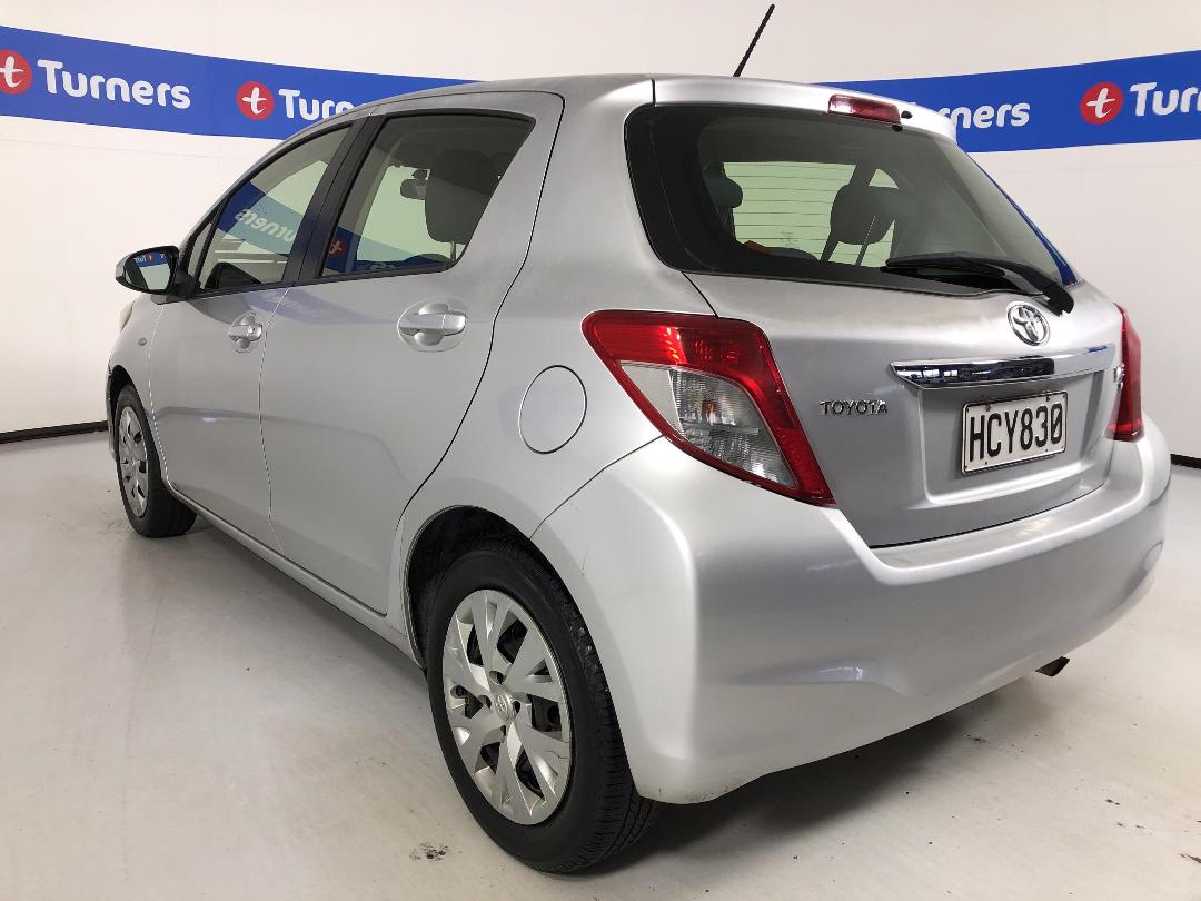 Photo '5' of Toyota Yaris Photo '5' of Toyota Yaris