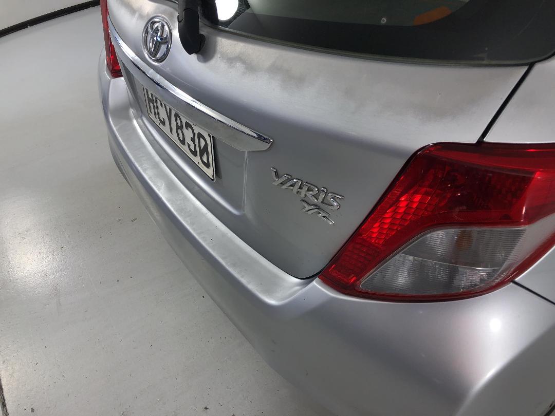 Photo '27' of Toyota Yaris Photo '27' of Toyota Yaris