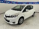 Thumbnail '4' of Toyota Yaris