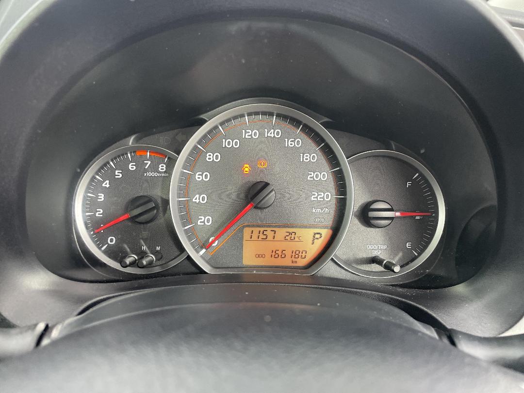 Photo '21' of Toyota Yaris