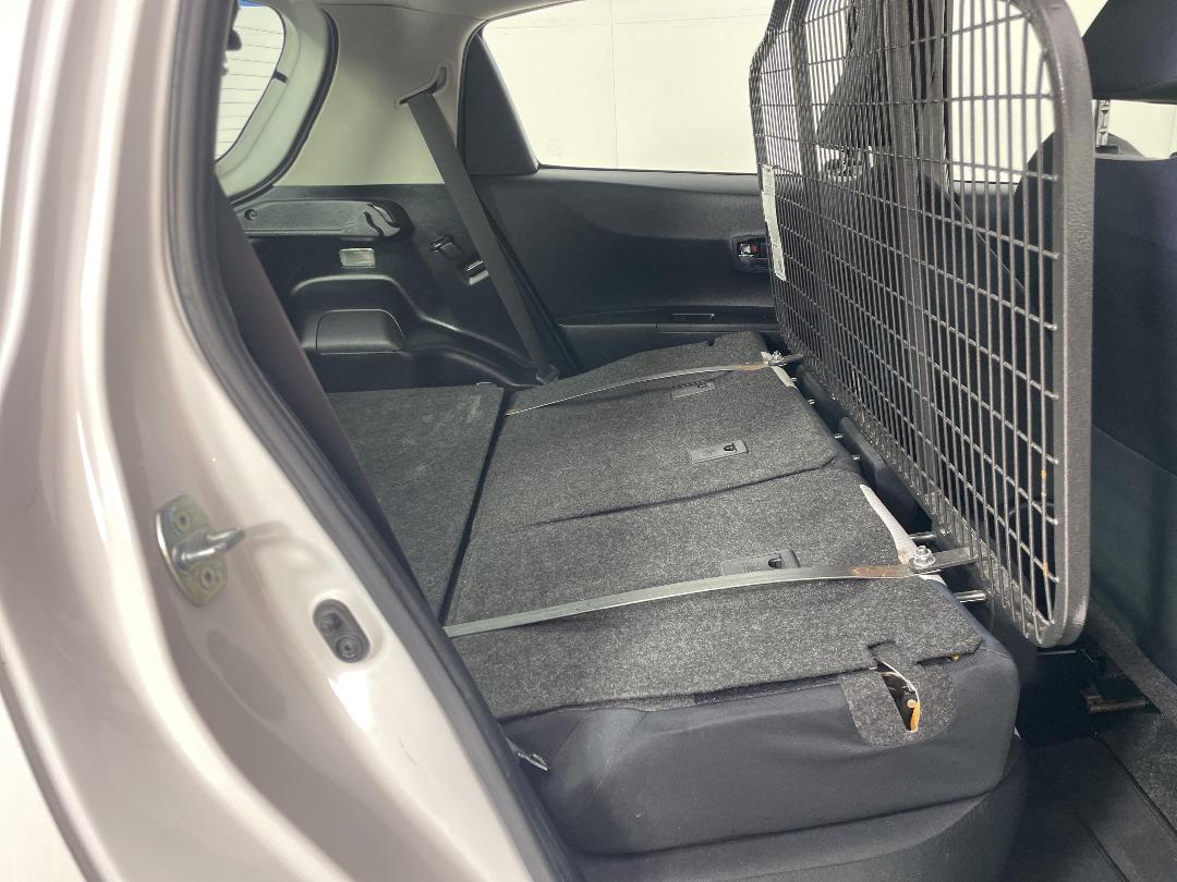 Photo '20' of Toyota Yaris