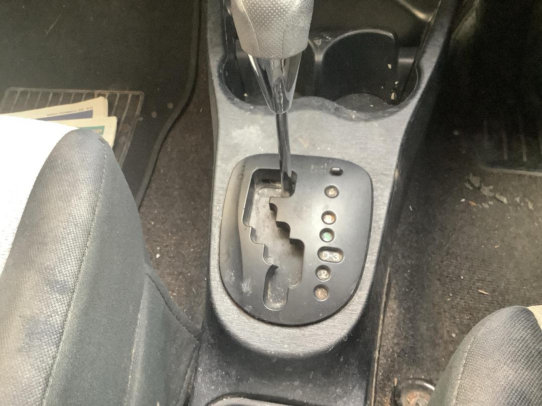 Photo '18' of Toyota Yaris YR Photo '18' of Toyota Yaris YR