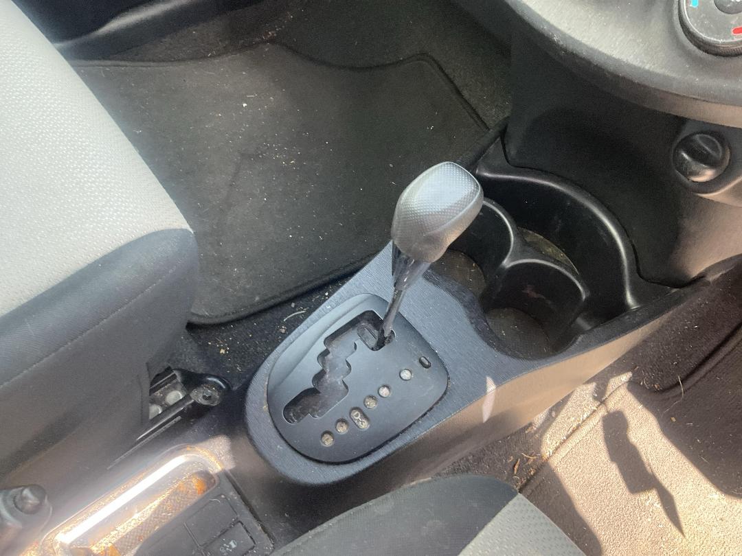 Photo '12' of Toyota Yaris YR Photo '12' of Toyota Yaris YR