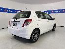 Thumbnail '7' of Toyota Yaris