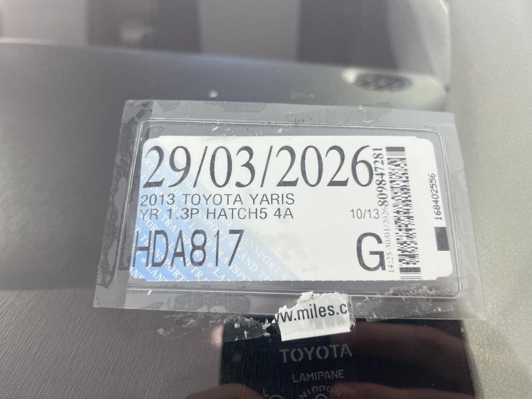 Photo '23' of Toyota Yaris Photo '23' of Toyota Yaris