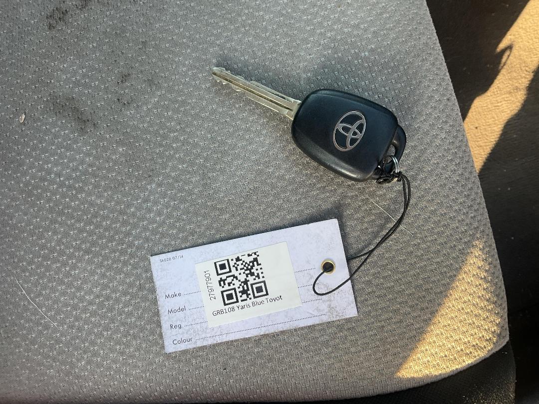 Photo '14' of Toyota Yaris YR Photo '14' of Toyota Yaris YR