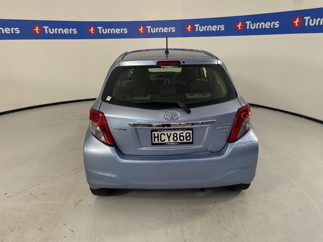 Photo '6' of Toyota Yaris Photo '6' of Toyota Yaris