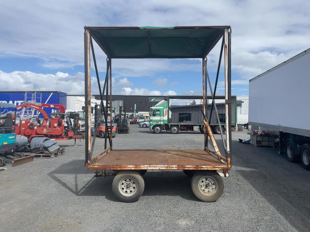 Photo '3' of Trailer OFF ROAD Box Body - Tandem Photo '3' of Trailer OFF ROAD Box Body - Tandem