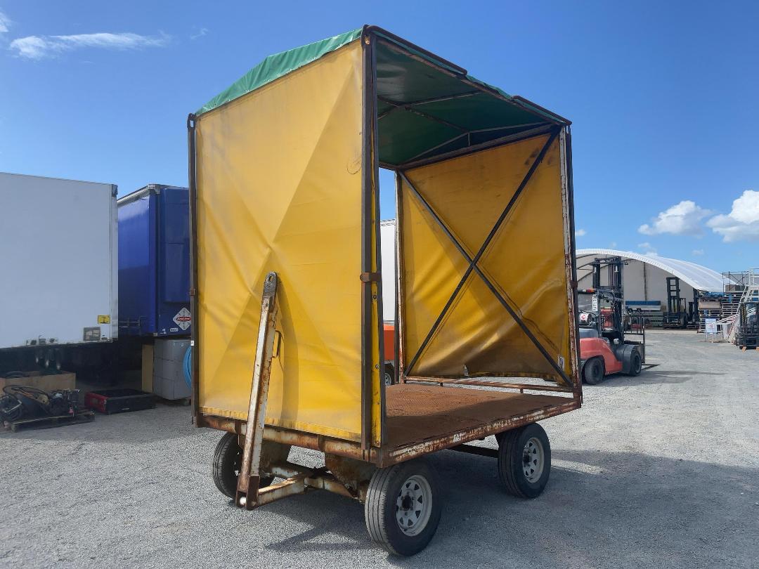 Photo '9' of Trailer OFF ROAD Box Body - Tandem Photo '9' of Trailer OFF ROAD Box Body - Tandem