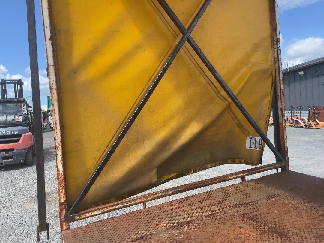 Photo '12' of Trailer OFF ROAD Box Body - Tandem Photo '12' of Trailer OFF ROAD Box Body - Tandem