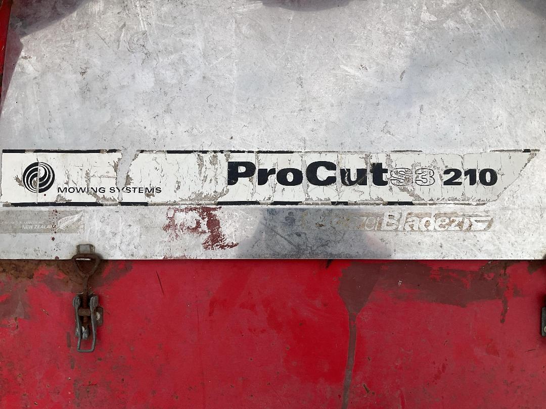 Photo '18' of 2013 Trimax Procut S3 210 Attachable Mower Mower Photo '18' of 2013 Trimax Procut S3 210 Attachable Mower Mower