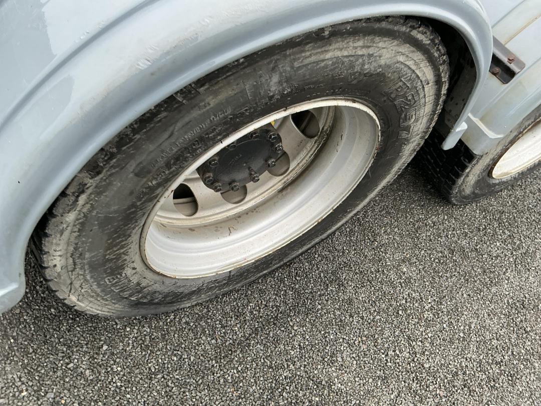 Photo '29' of UD Trucks GW400 Tractor Unit