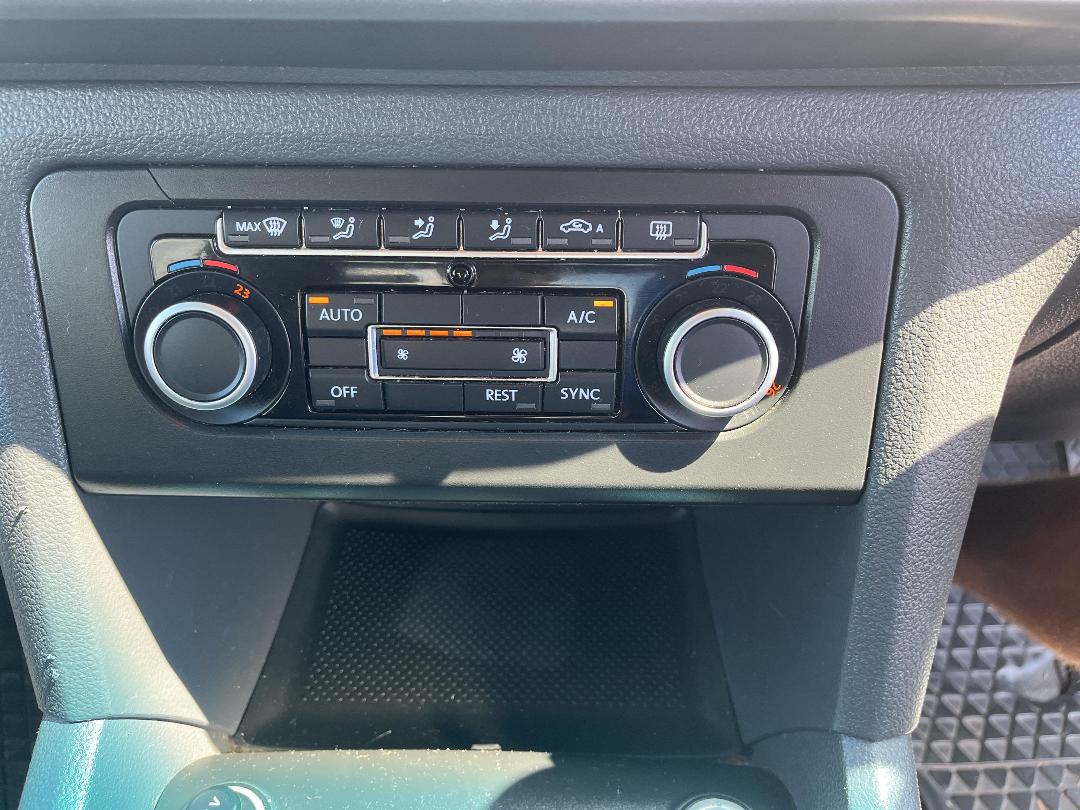 Photo '26' of Volkswagen Amarok Photo '26' of Volkswagen Amarok