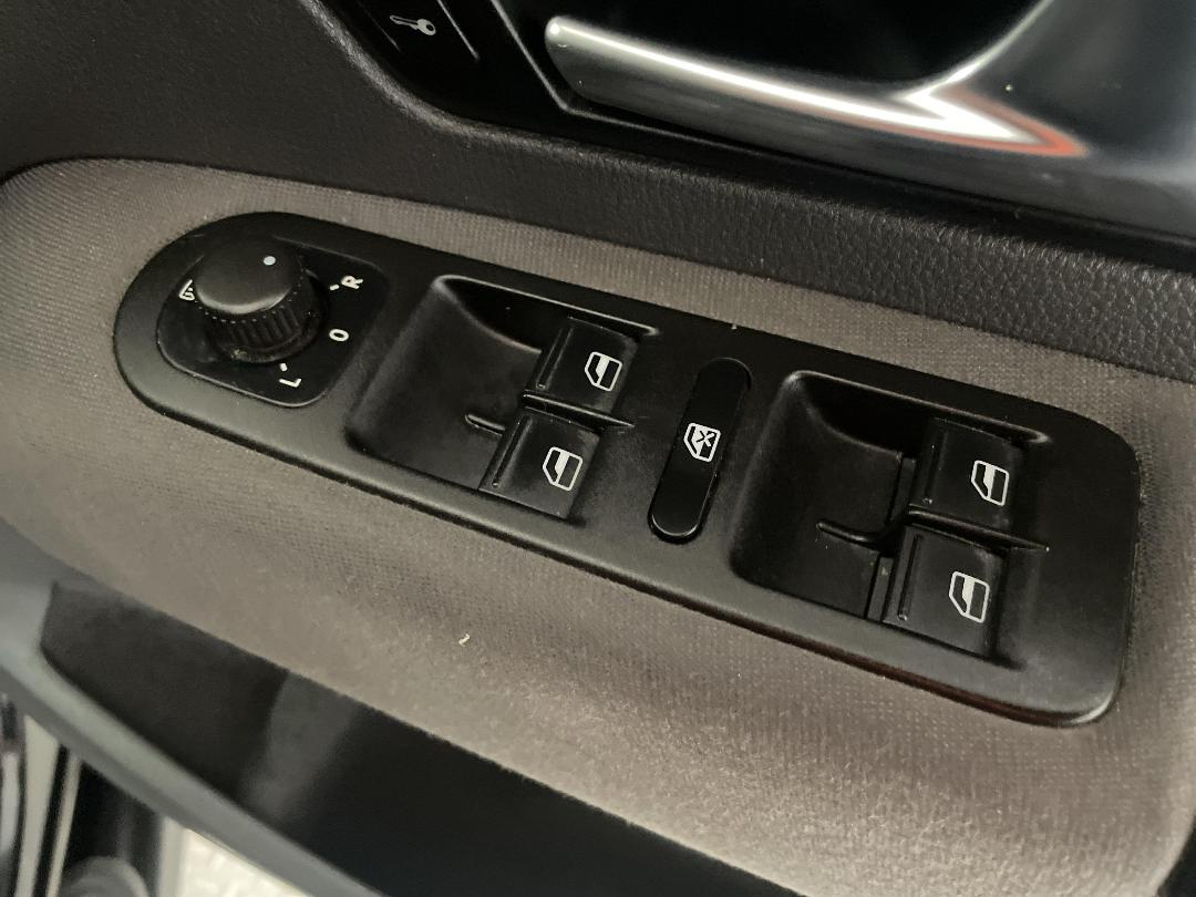 Photo '23' of Volkswagen Amarok