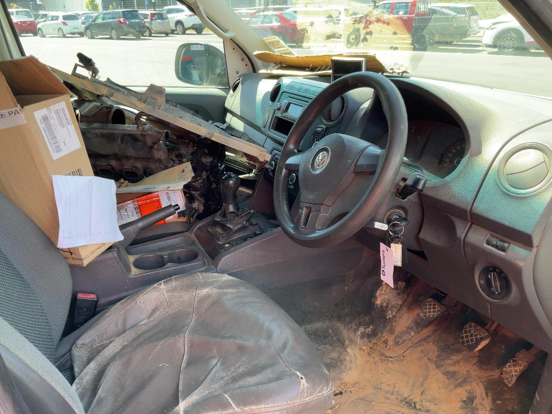 Photo '14' of Volkswagen Amarok SC 4M 400 Photo '14' of Volkswagen Amarok SC 4M 400