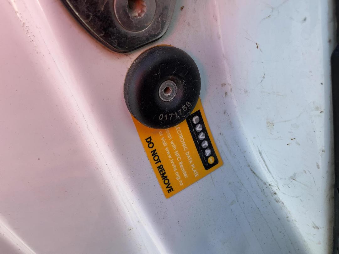 Photo '24' of Volkswagen Amarok SC 4M 400 Photo '24' of Volkswagen Amarok SC 4M 400