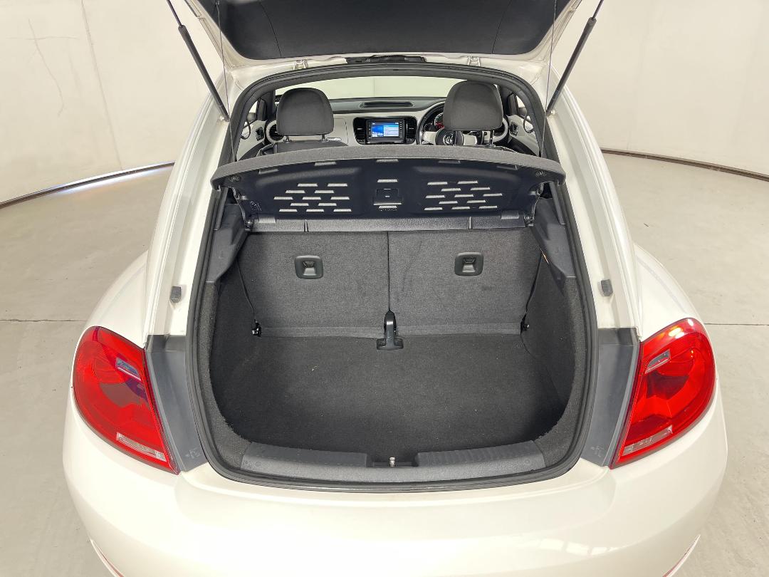 Photo '14' of Volkswagen Beetle