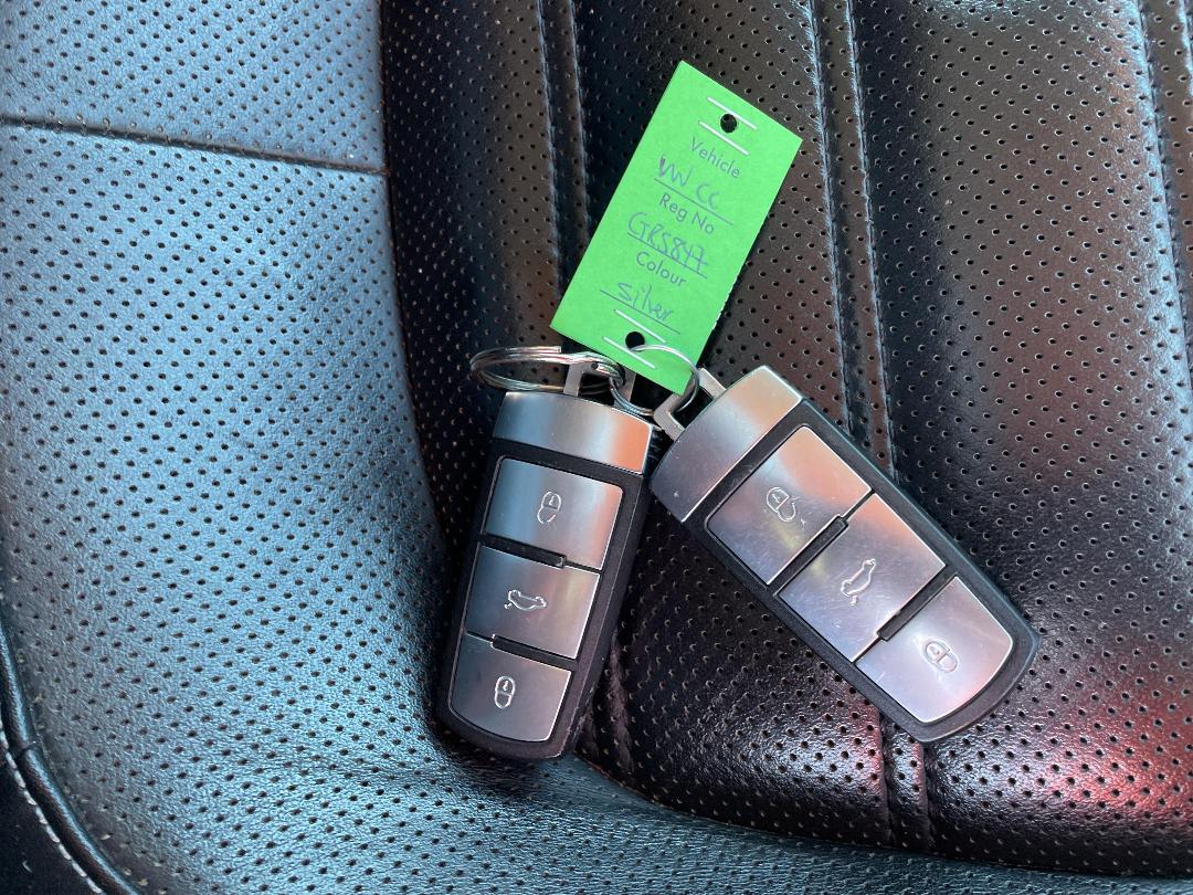 Photo '15' of Volkswagen CC V6 4M Photo '15' of Volkswagen CC V6 4M