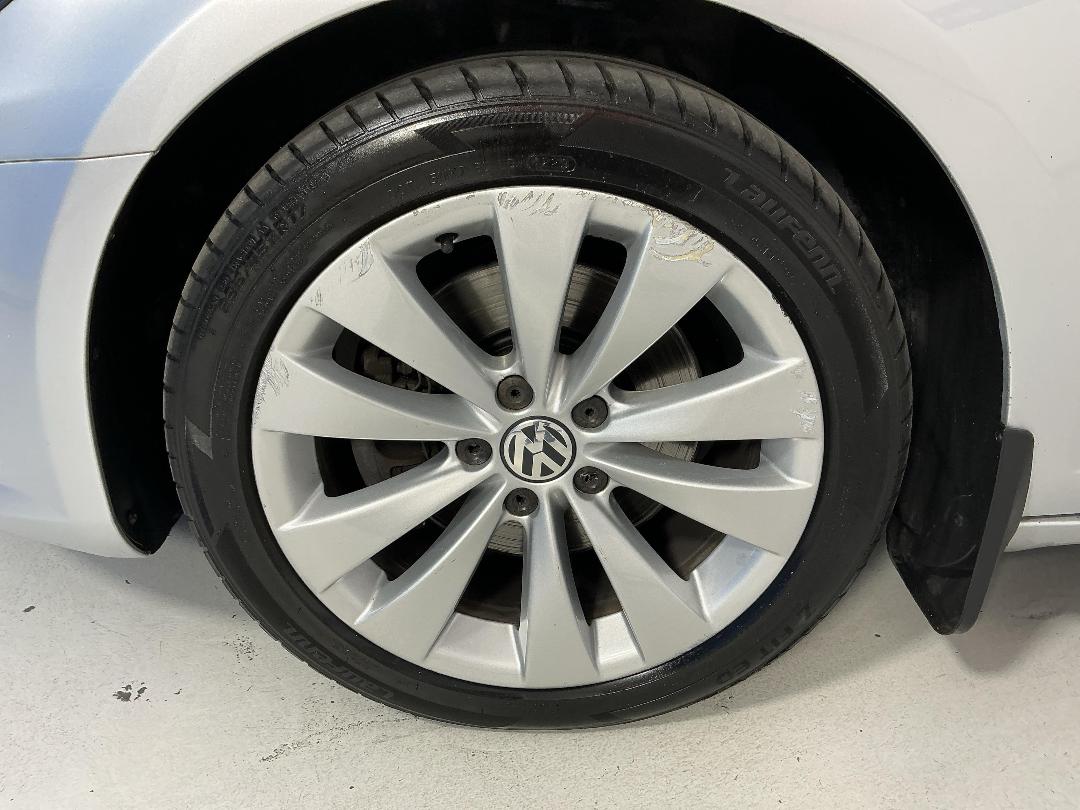 Photo '10' of Volkswagen CC Photo '10' of Volkswagen CC