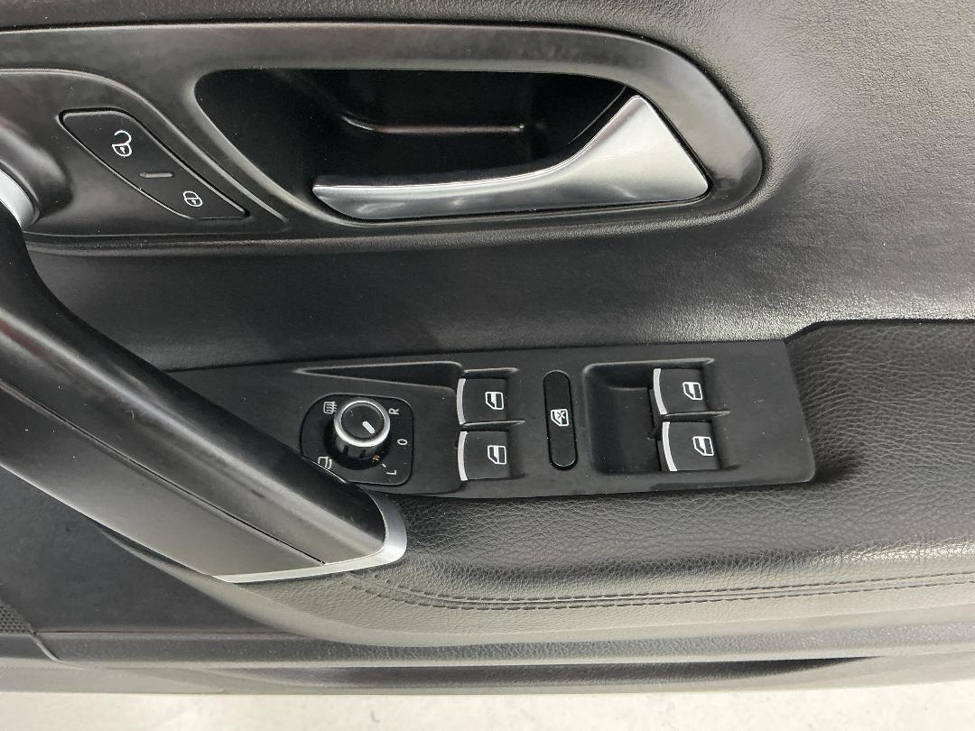 Photo '25' of Volkswagen CC Photo '25' of Volkswagen CC