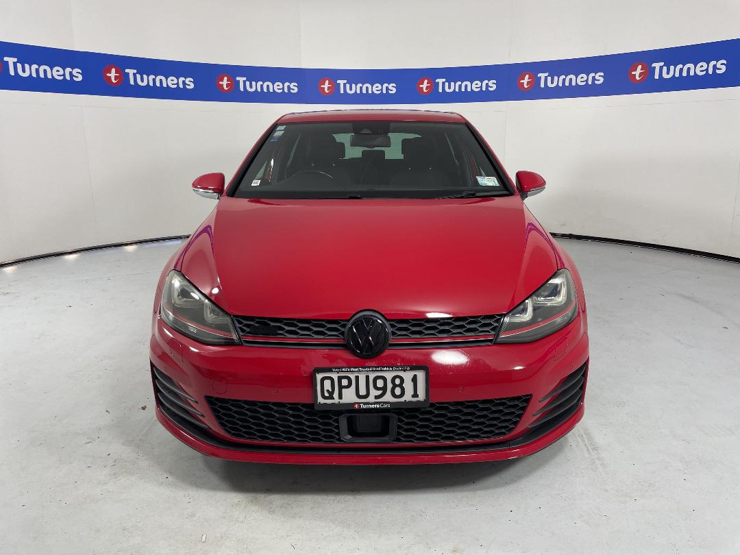 Photo '2' of Volkswagen Golf Photo '2' of Volkswagen Golf