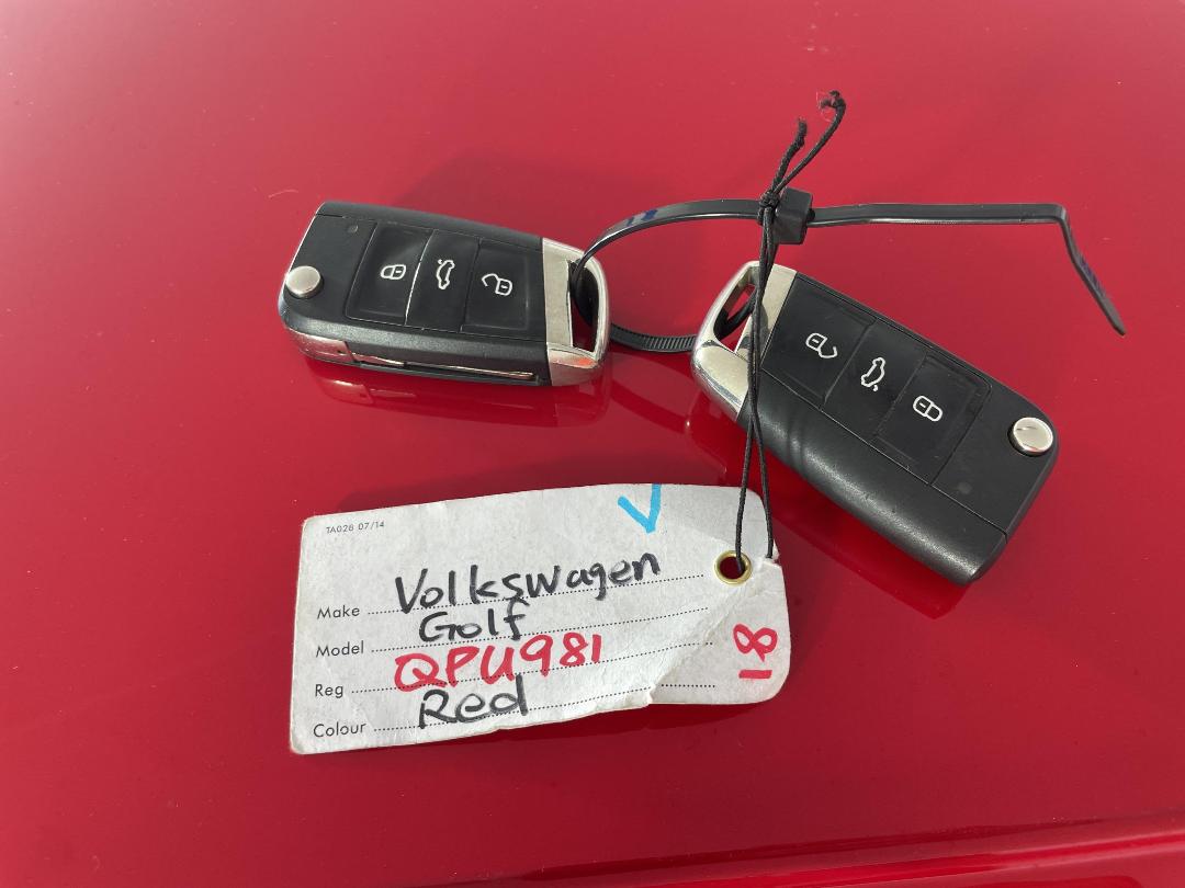 Photo '22' of Volkswagen Golf Photo '22' of Volkswagen Golf