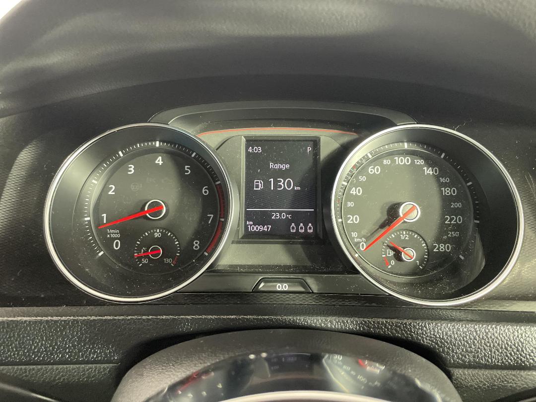 Photo '21' of Volkswagen Golf Photo '21' of Volkswagen Golf