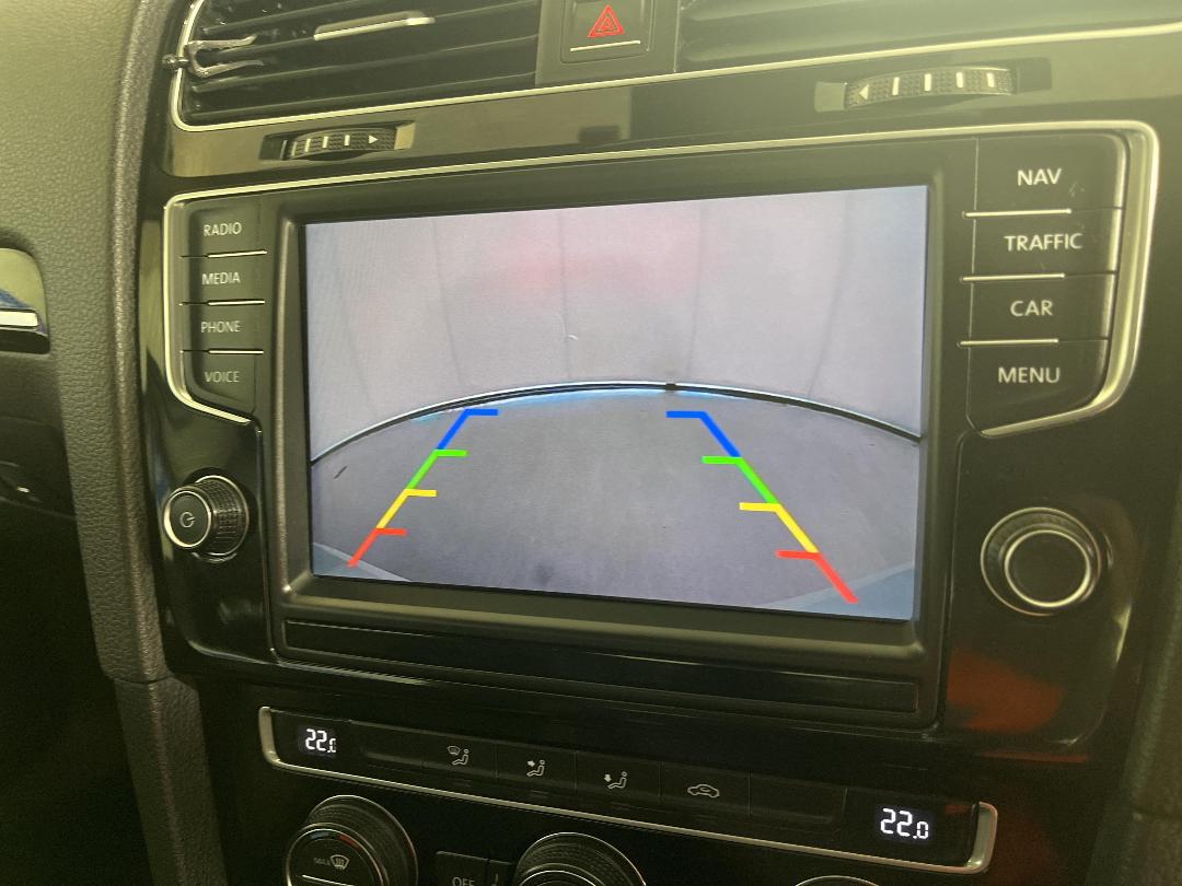 Photo '23' of Volkswagen Golf