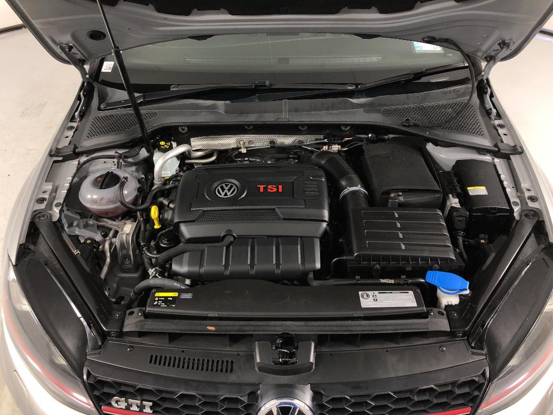 Photo '13' of Volkswagen Golf Photo '13' of Volkswagen Golf