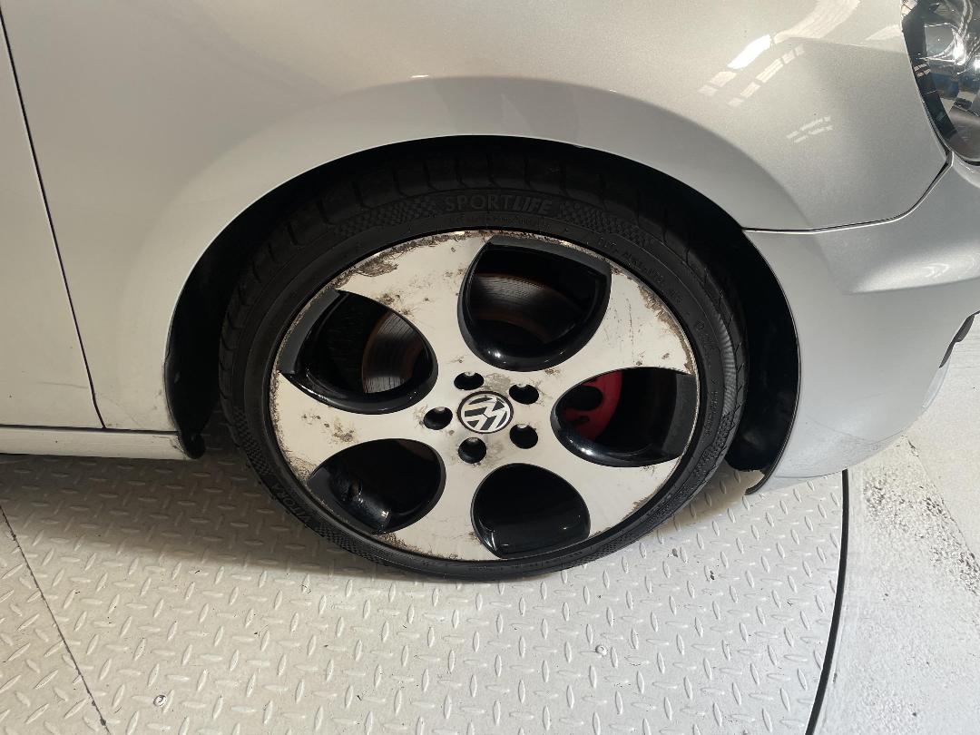 Photo '9' of Volkswagen Golf