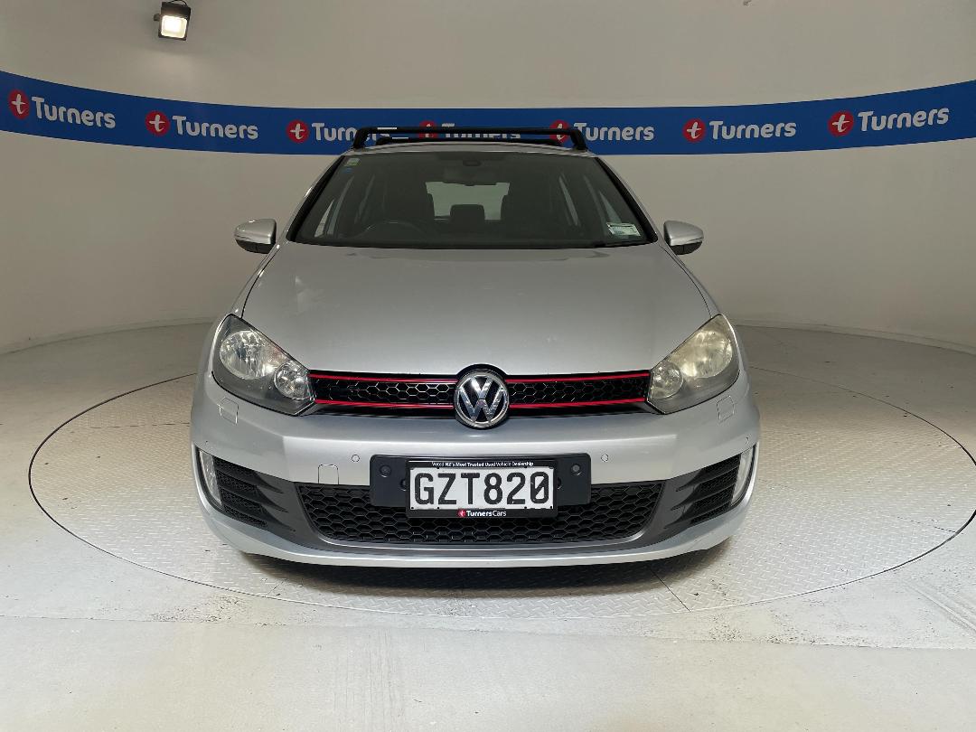 Photo '2' of Volkswagen Golf