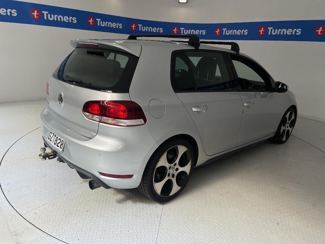 Photo '7' of Volkswagen Golf