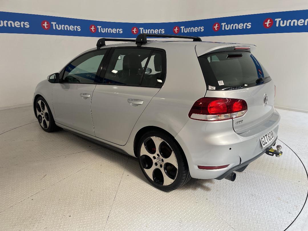 Photo '5' of Volkswagen Golf