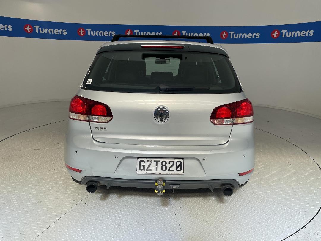 Photo '6' of Volkswagen Golf