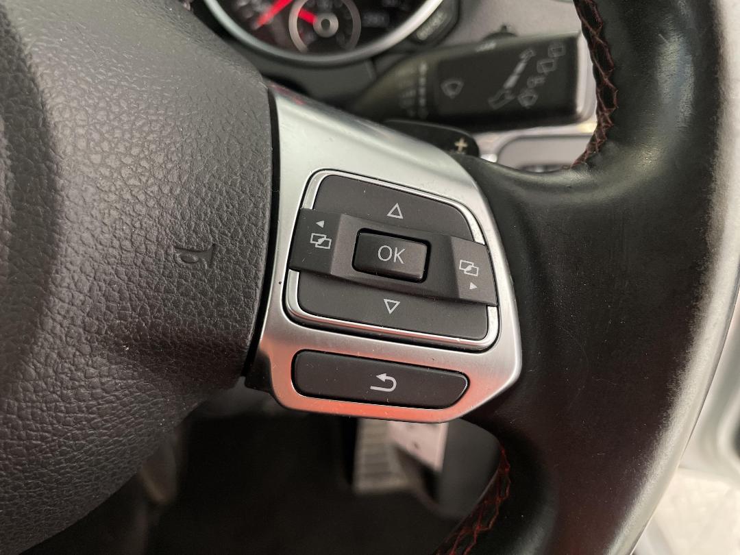 Photo '26' of Volkswagen Golf