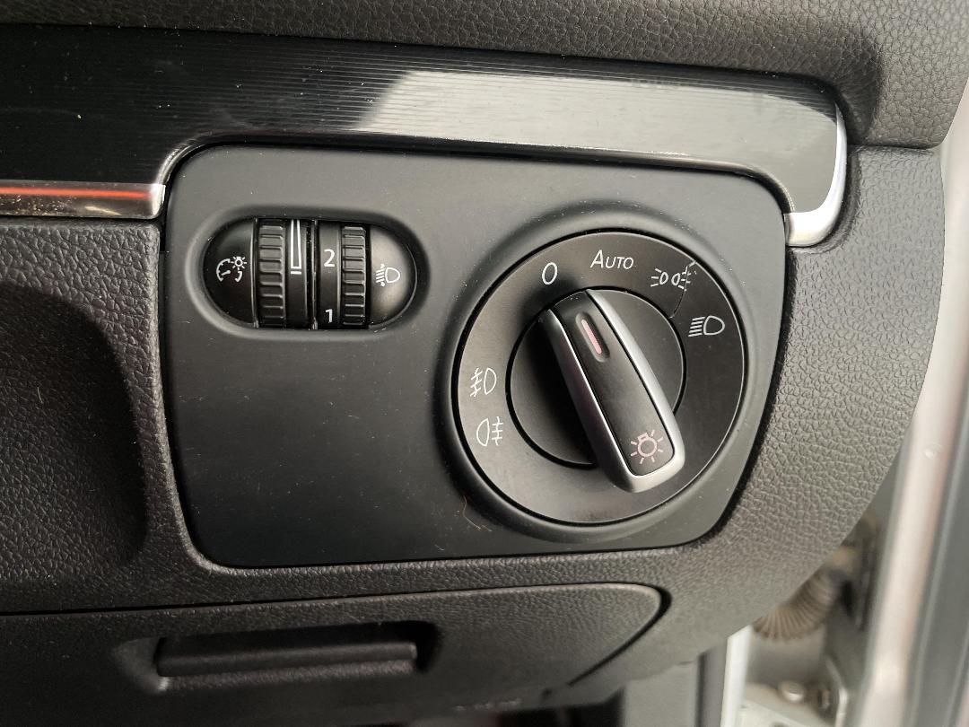 Photo '25' of Volkswagen Golf