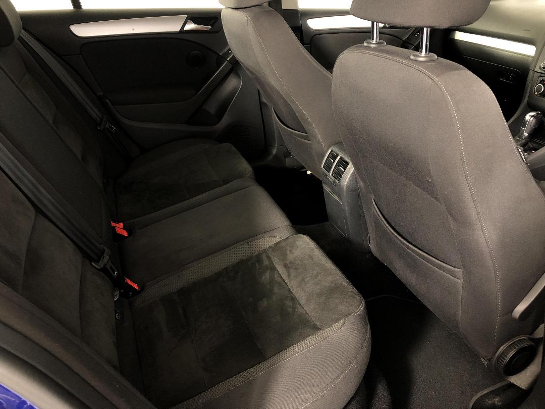 Photo '20' of Volkswagen Golf