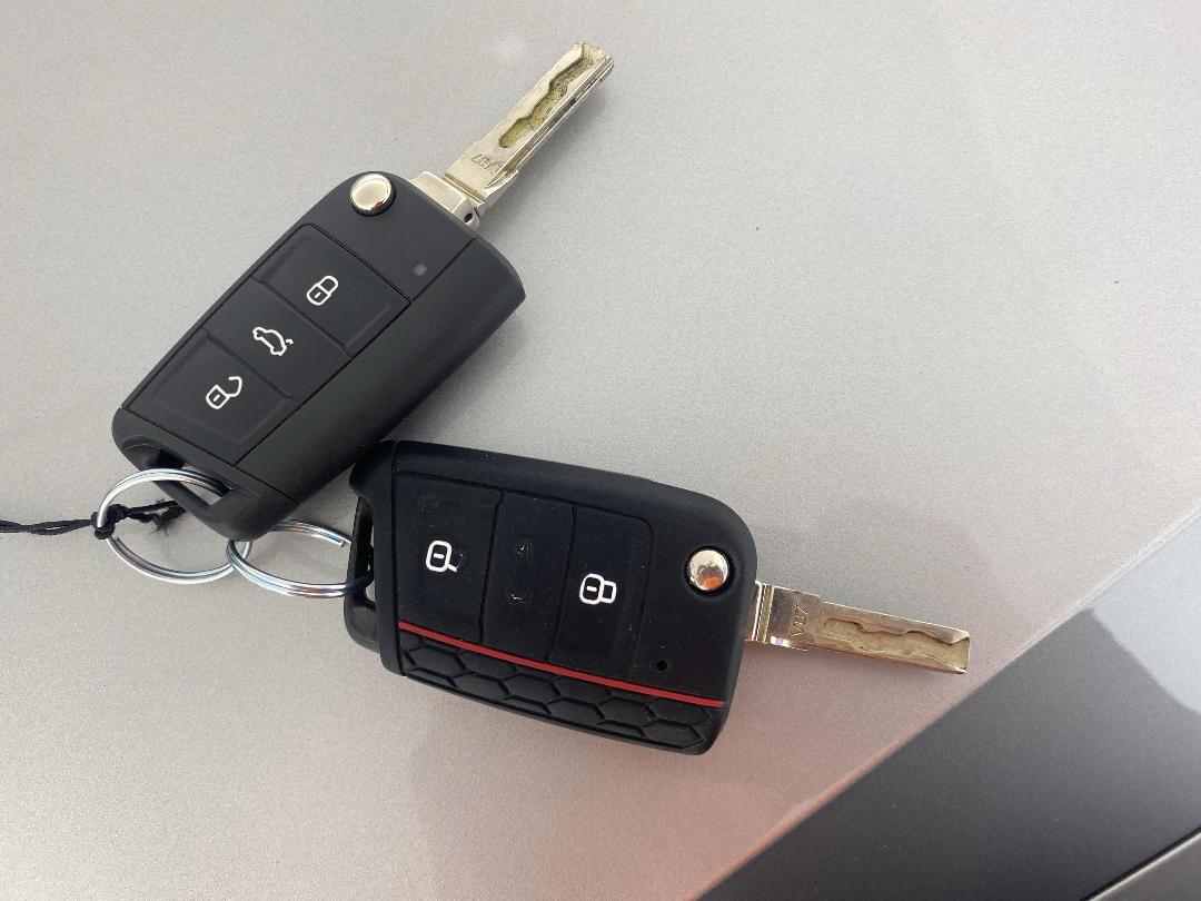 Photo '22' of Volkswagen Golf Photo '22' of Volkswagen Golf